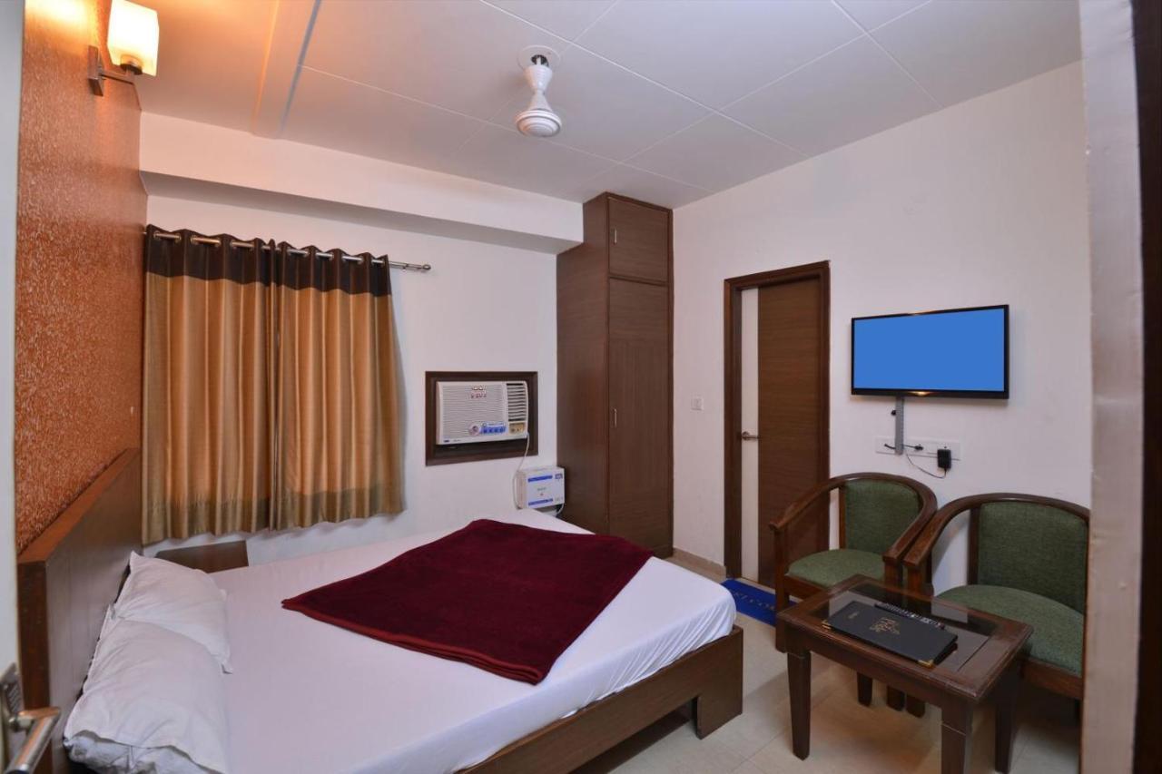 Hotel Pride Chandigarh Room photo